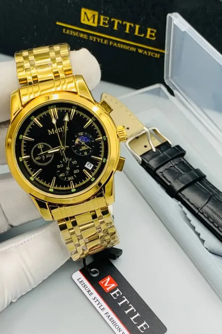 Mettle battery wristwatch